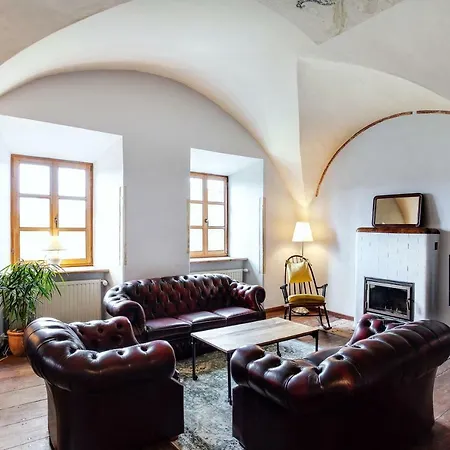Διαμέρισμα Authentic 2 Bdr In Artistic Old Town *