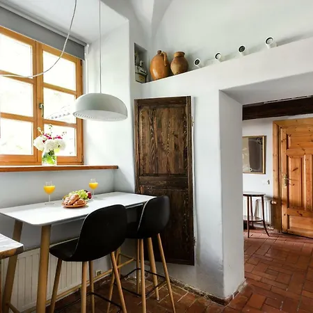 Διαμέρισμα Authentic 2 Bdr In Artistic Old Town Βίλνιους