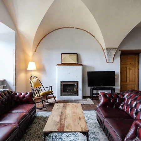 Διαμέρισμα Authentic 2 Bdr In Artistic Old Town