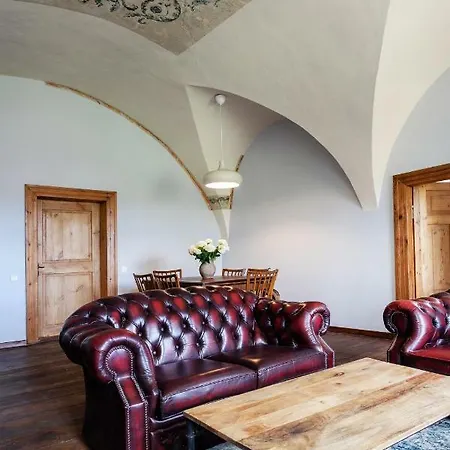 Authentic 2 Bdr In Artistic Old Town * Βίλνιους