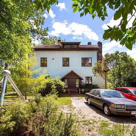 Authentic 2 Bdr In Artistic Old Town Βίλνιους